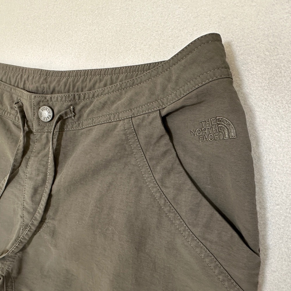 The North Face Cargo Capri Pants Womens 10 Gray Outdoor Hiking Utility - Picture 3 of 10